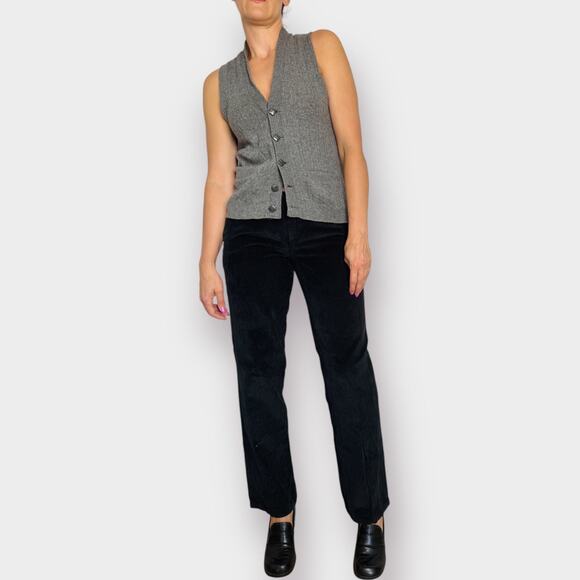 Acting Black Corduroy Pants‎ - Picture 1 of 6